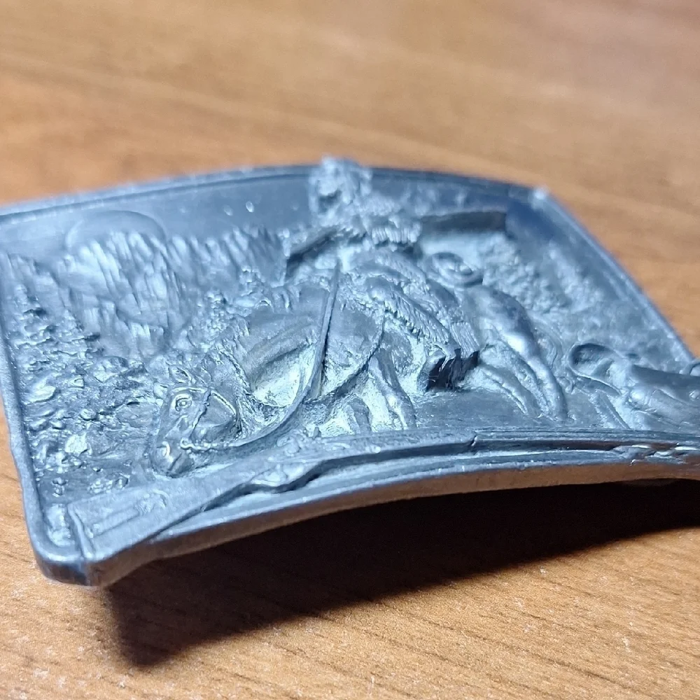 Silver Rustic Frontier Belt Buckle